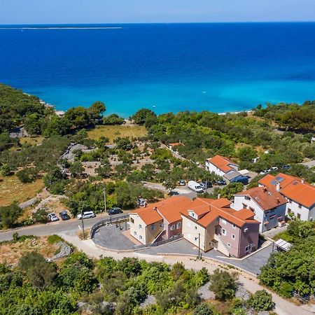 Apartments Forever Miholascica Экстерьер фото