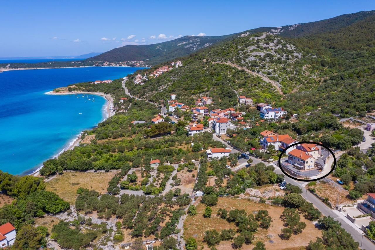 Apartments Forever Miholascica Экстерьер фото