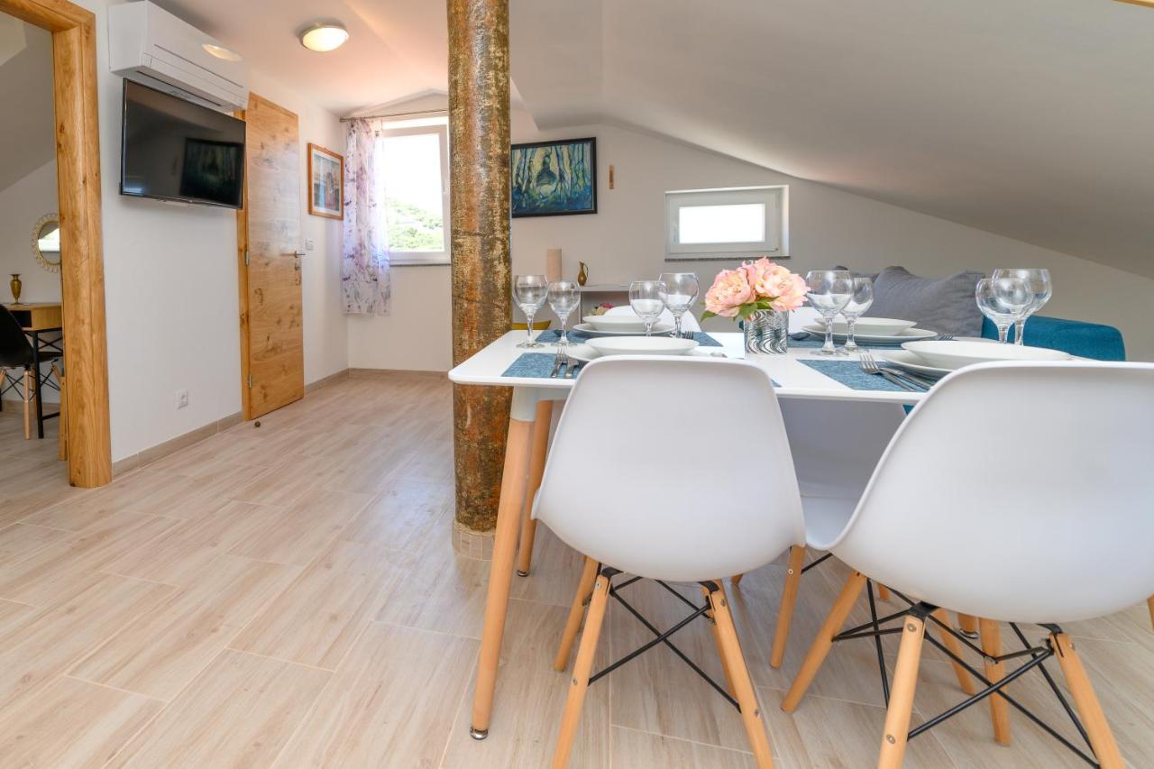 Apartments Forever Miholascica Экстерьер фото