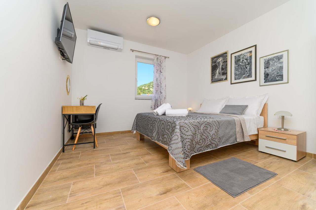 Apartments Forever Miholascica Экстерьер фото