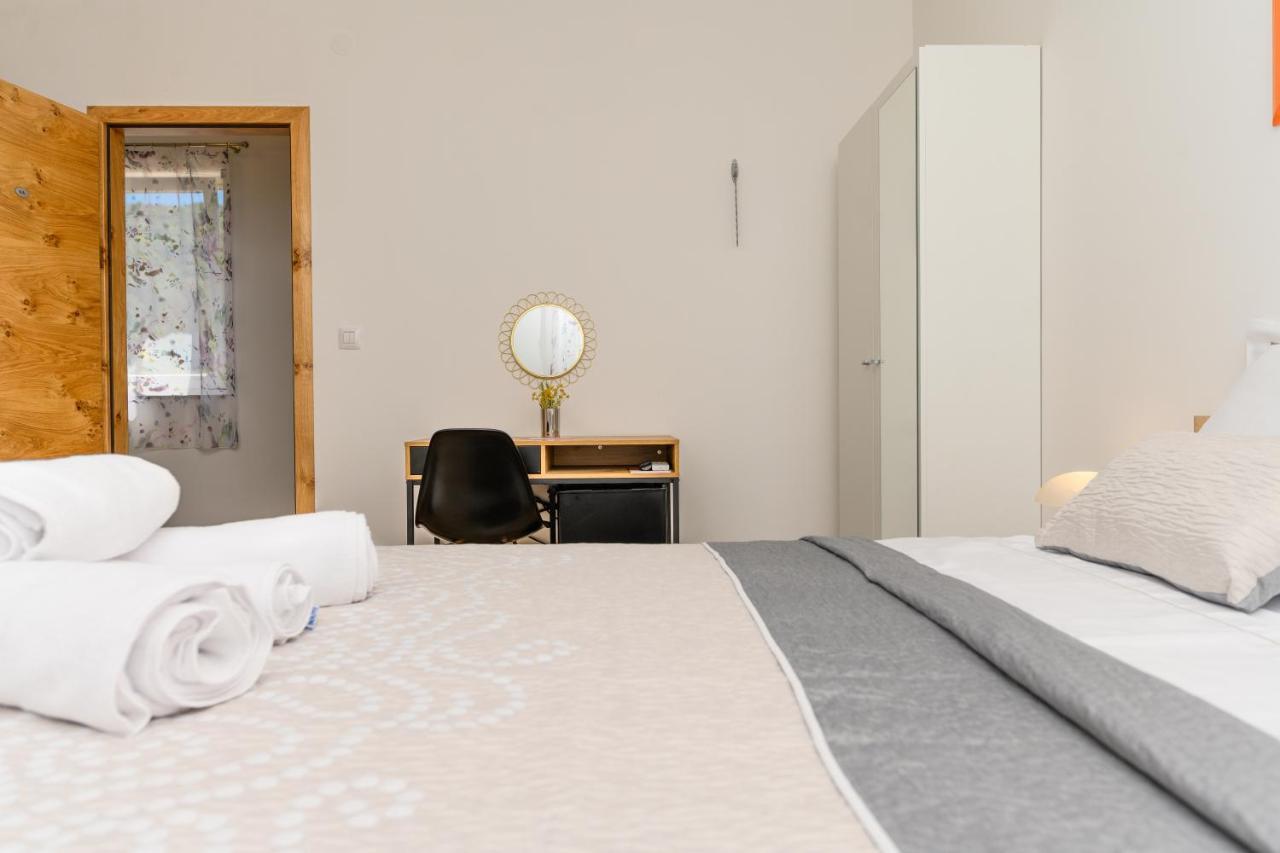 Apartments Forever Miholascica Экстерьер фото