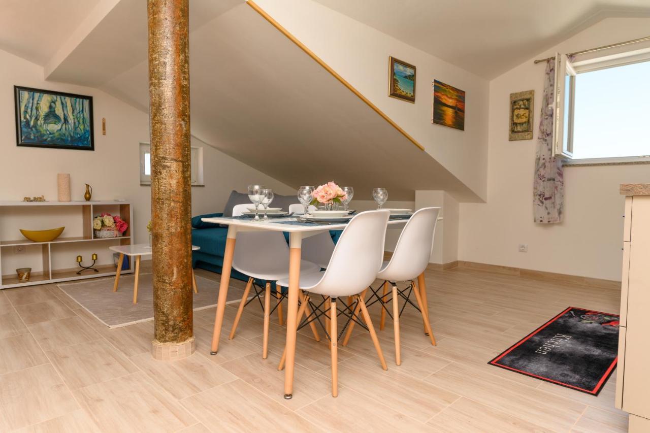 Apartments Forever Miholascica Экстерьер фото